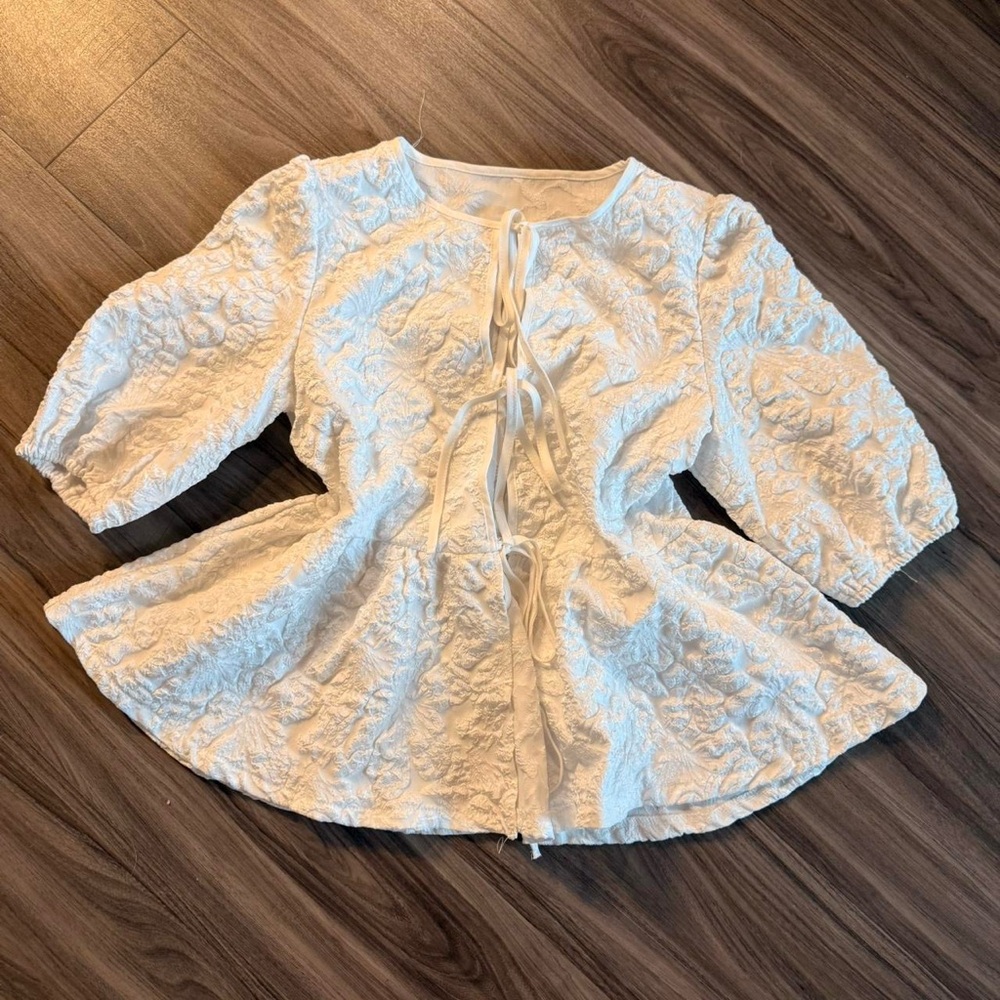 White Textured Puff Sleeve Blouse with Tie Front